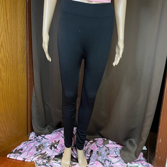 Time and True Leggings - Picture 2 of 2